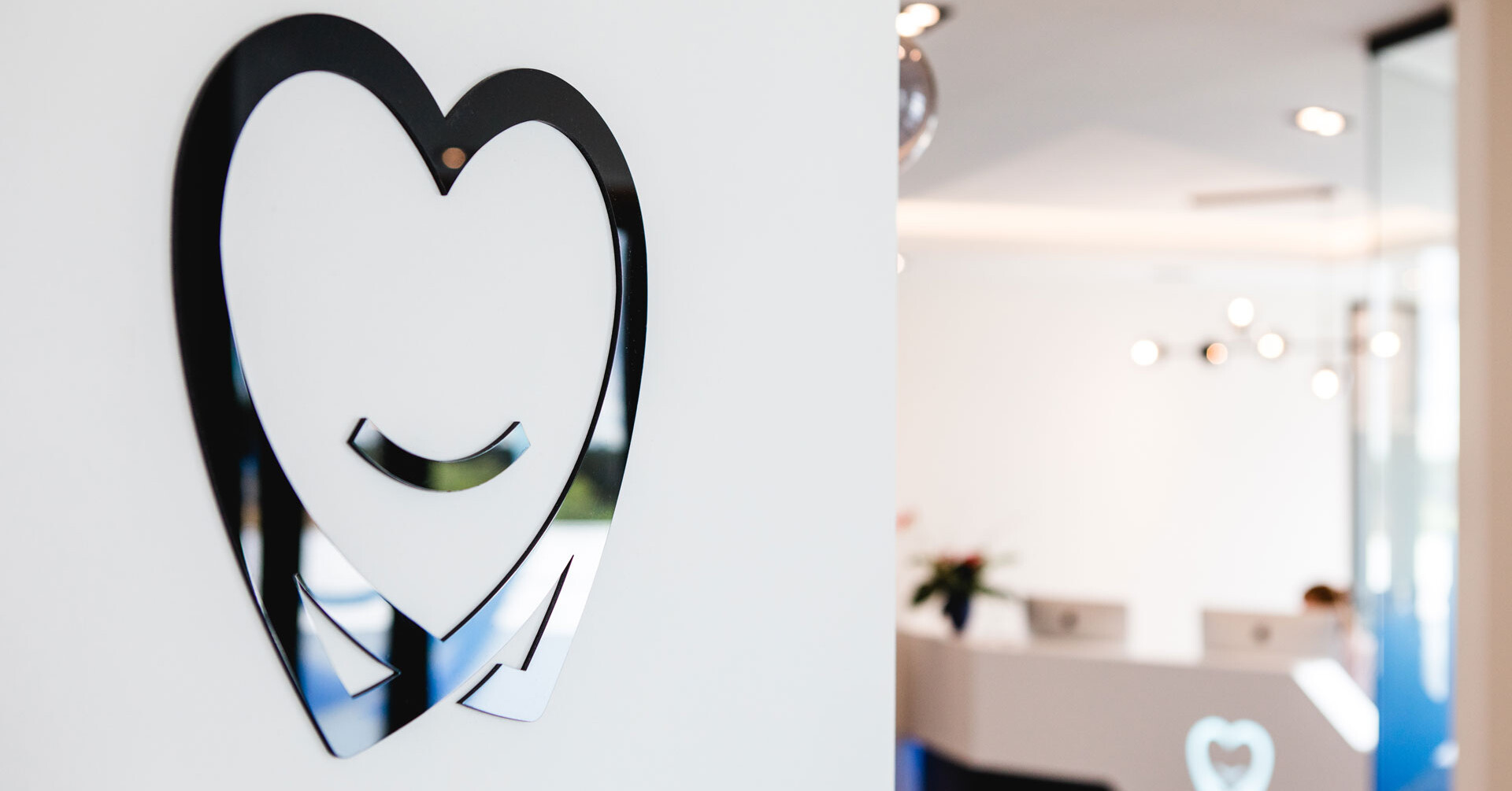 ZAHNSCHMERZEN NACH EINER FÜLLUNG BEIM ZAHNARZT Kieferorthopädie München Dr. Sebastian Krause